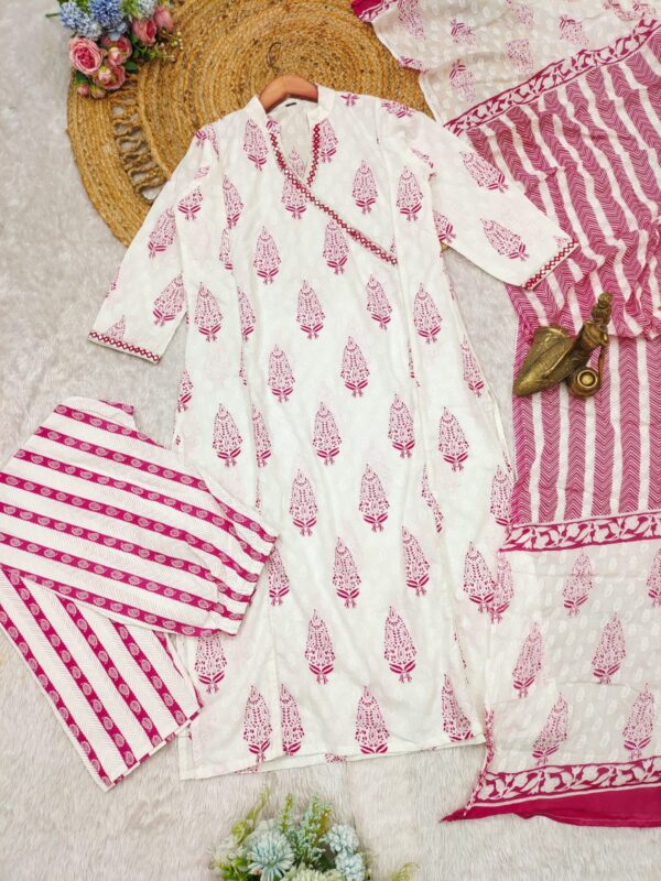 pure cottan suit set with mulmul dupta at krisvi wardrobe