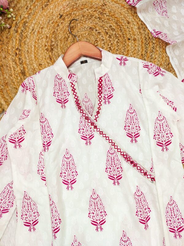 pure cottan suit set with mulmul dupta at krisvi wardrobe