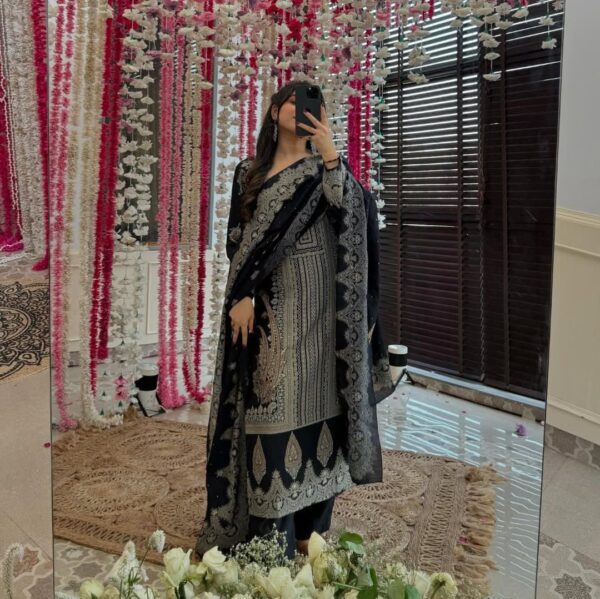 3 piece set for women shop at krisvi wardrobe
